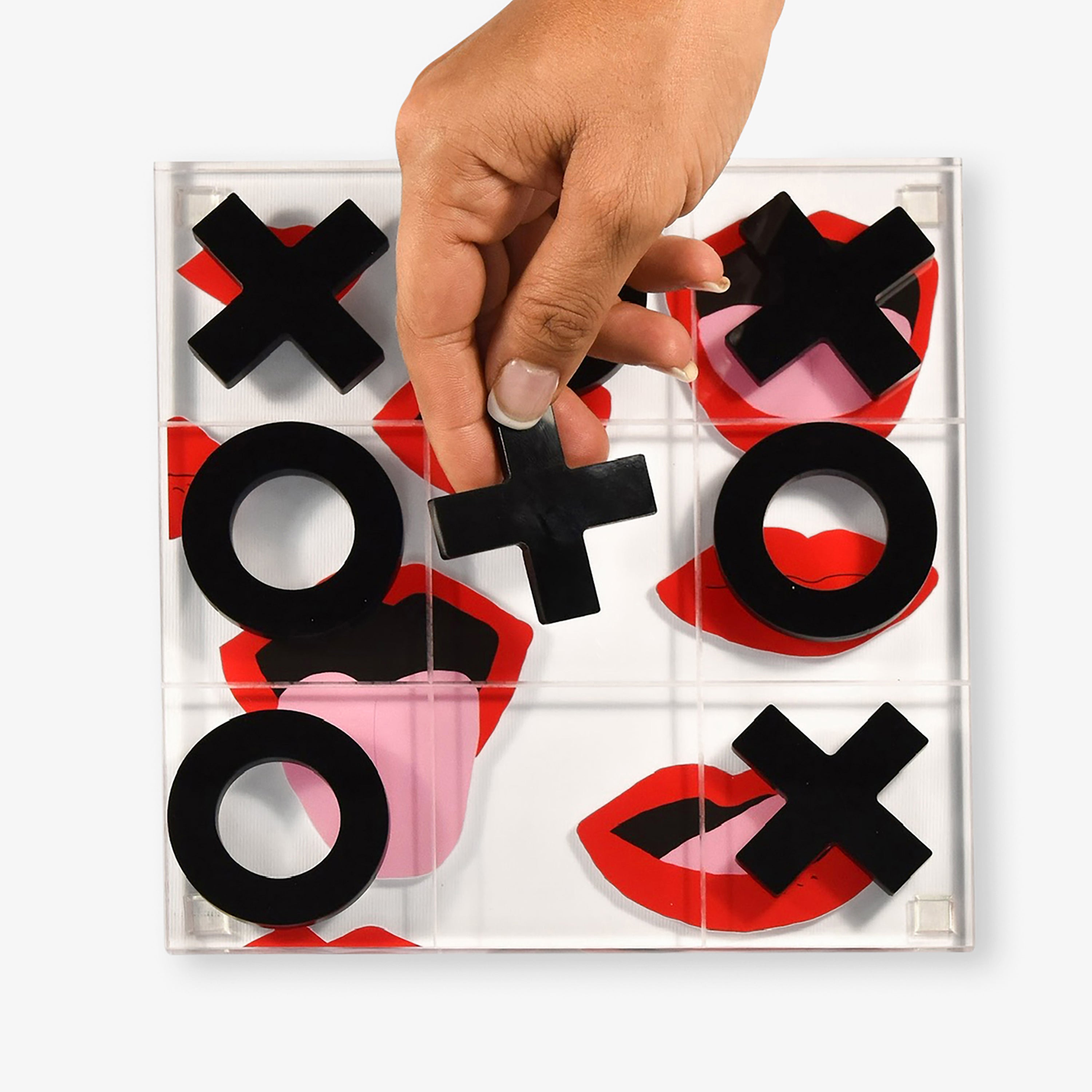Kiss Me Tic Tac Toe